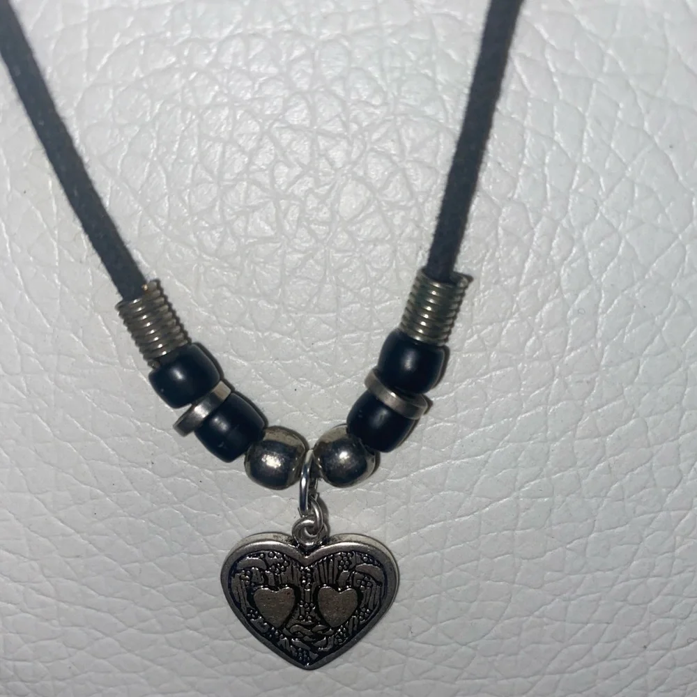 **FREE w/ purchase!** Unique One of a Kind Heart Necklace - Picture 2 of 3